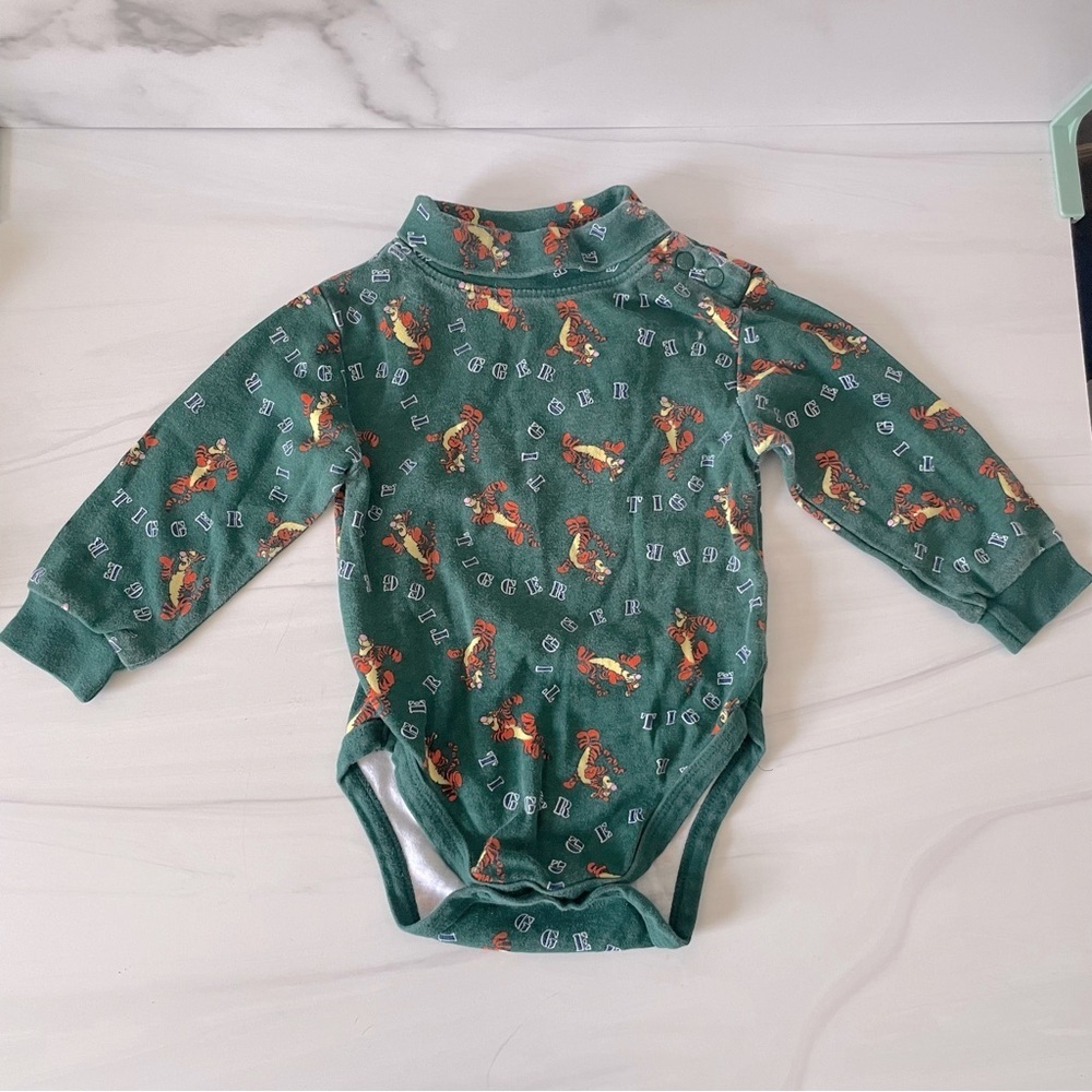 Vintage Disney Store Tigger Turtleneck Long Sleeve Onesie- Size 12 Months- 90s